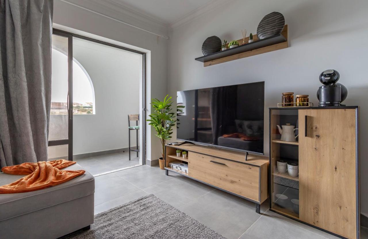 3 Minutes To The Beach, 2 Bedroom Amazing Apt With Balcony, Bbq Grill And Pool Sagres Esterno foto